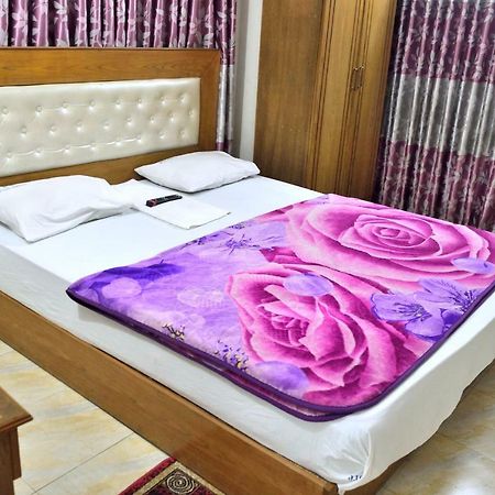 Hotel Pink Shore Cox's Bazar Esterno foto