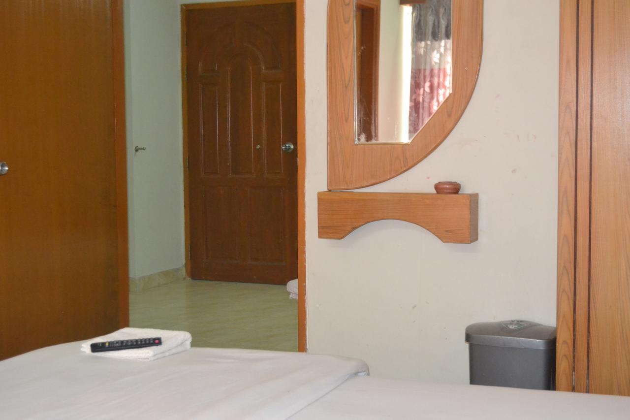 Hotel Pink Shore Cox's Bazar Esterno foto